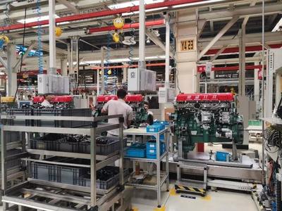 110秒下線1臺發(fā)動機 國內首個重型發(fā)動機智能制造工廠軟件開發(fā)鑄就國際競爭力